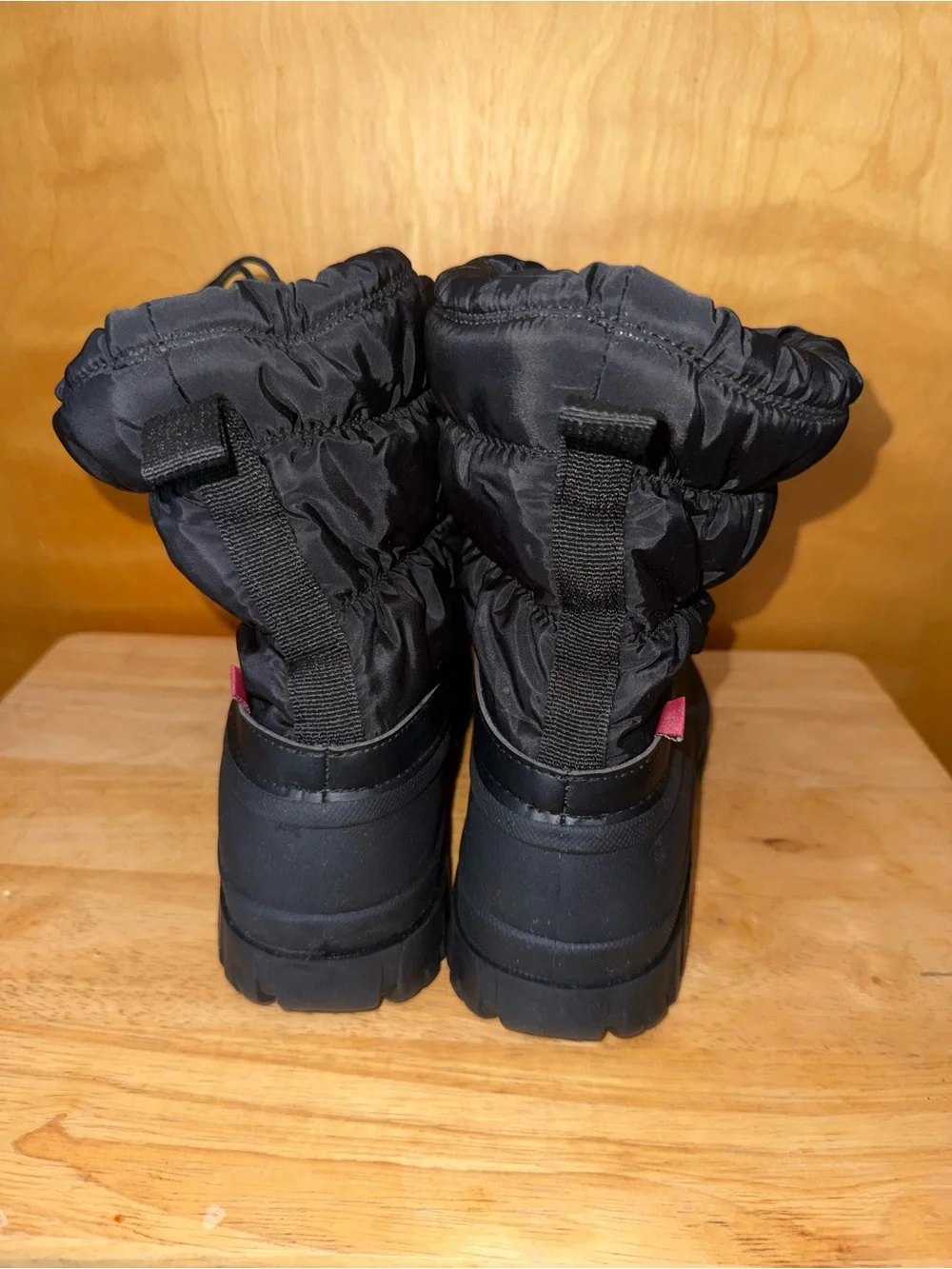 chooka Black Quilted Winter Rain Boots with Toggle